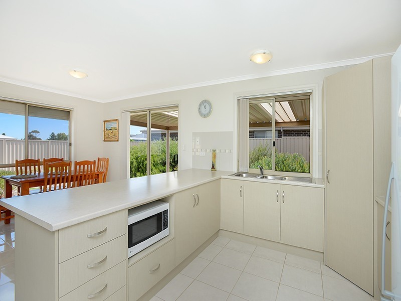 13 Resolute Avenue, Normanville SA 5204