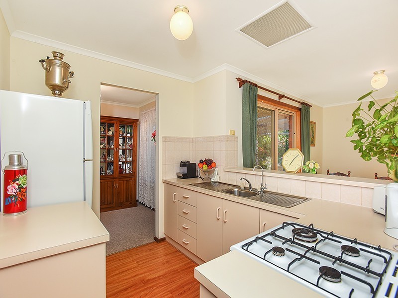 17 Cedar Avenue, Seaford SA 5169