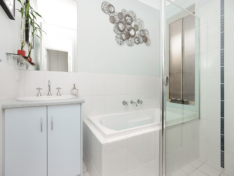 25 South Pacific Drive, Seaford Meadows SA 5169