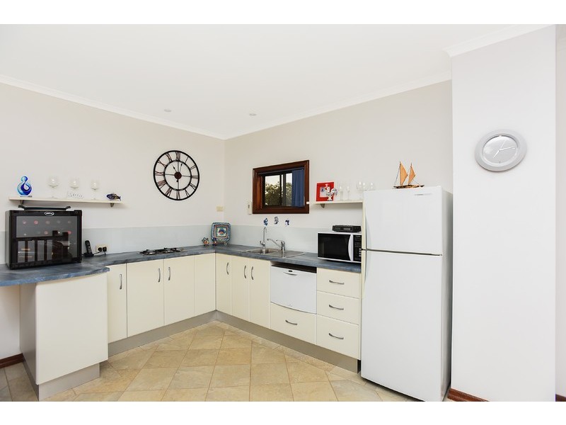 99 Second Avenue, Moana SA 5169