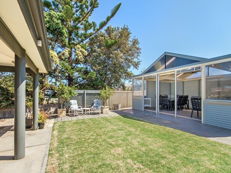 99 Second Avenue, Moana SA 5169