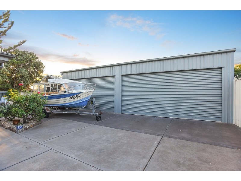 99 Second Avenue, Moana SA 5169