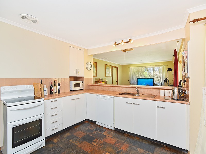 32 Zephyr Terrace, Port Willunga SA 5173