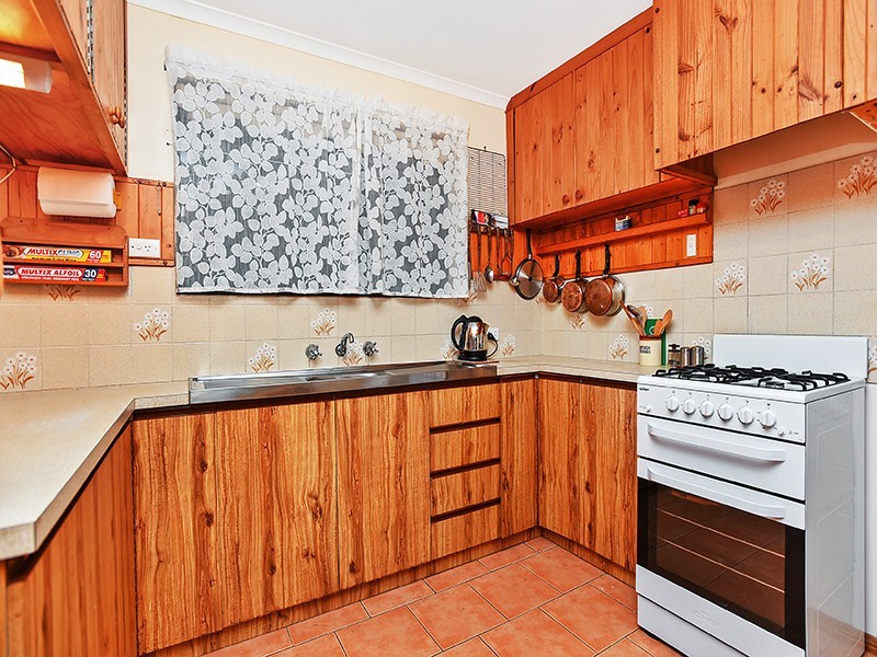 10 Halyard Crescent, Seaford SA 5169