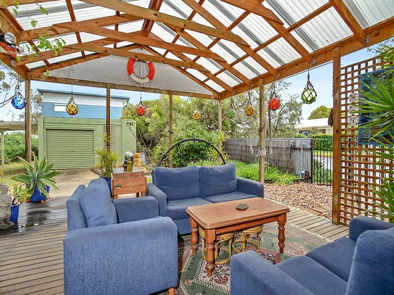 17 Penzance Avenue, Christies Beach SA 5165