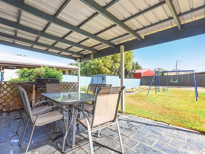 57 Trim Crescent, Old Noarlunga SA 5168