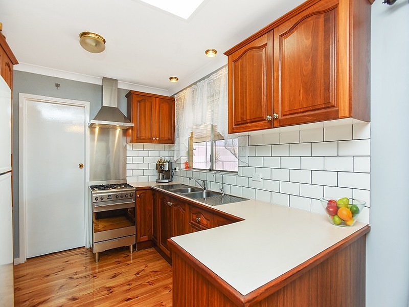 75 Cambridge Street, Port Noarlunga South SA 5167