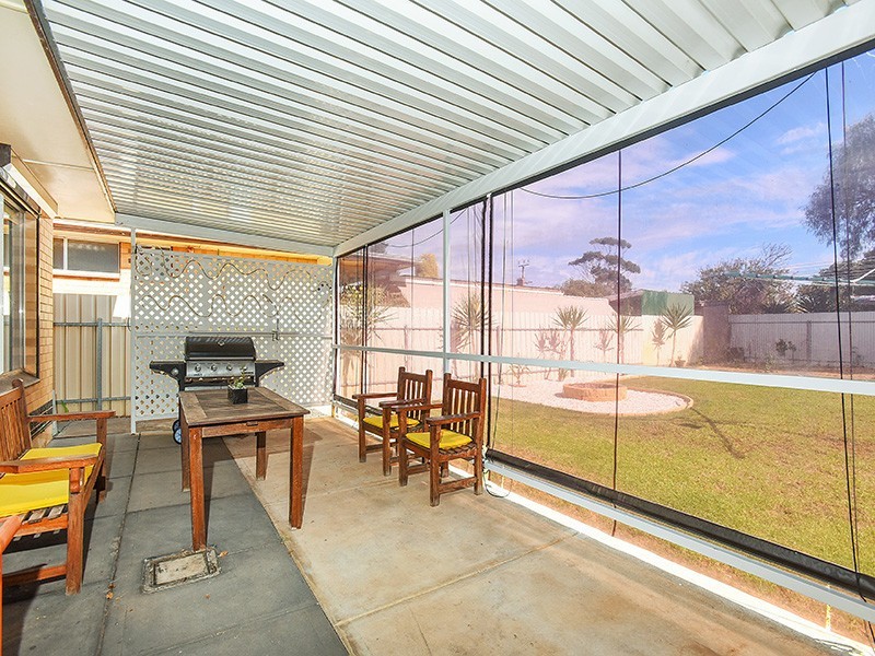 75 Cambridge Street, Port Noarlunga South SA 5167