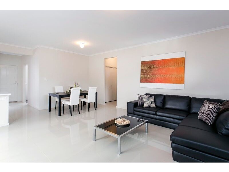 2 Illman Crescent, Aldinga Beach SA 5173