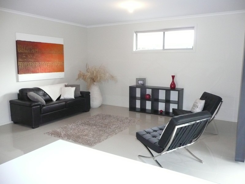 2 Illman Crescent, Aldinga Beach SA 5173