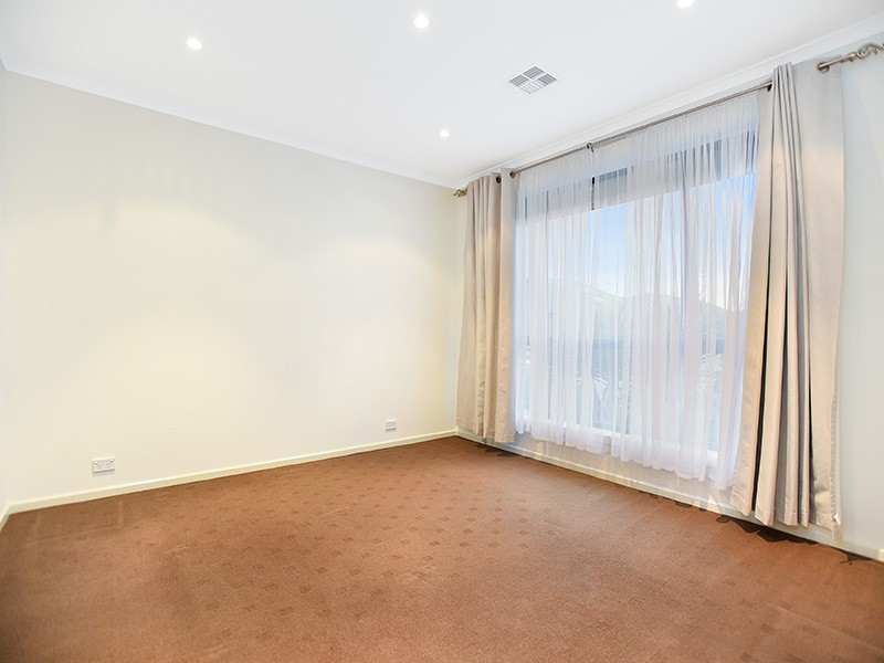 70 Serafino Drive, Noarlunga Downs SA 5168