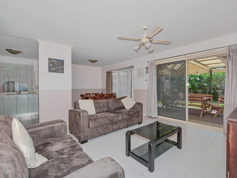 11 Shoalwater Close, Seaford Rise SA 5169