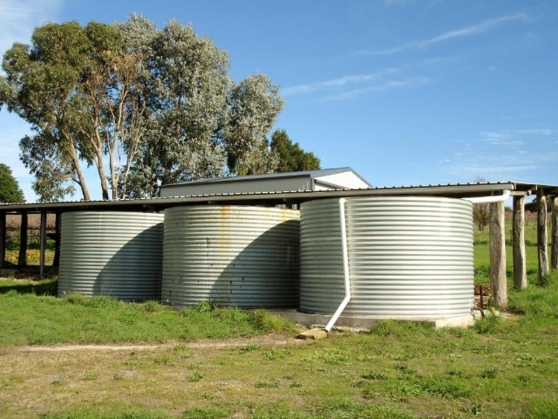 407 Blewitt Springs Road, Blewitt Springs SA 5171
