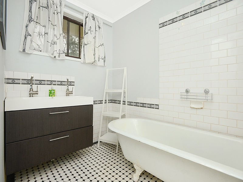 21 Gisborne Avenue, Sellicks Beach SA 5174