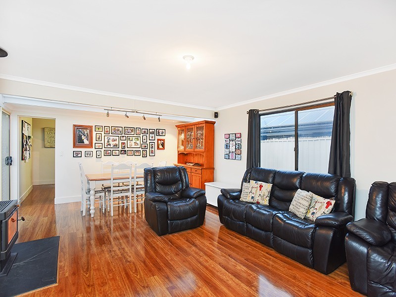 23 Illman Crescent, Aldinga Beach SA 5173