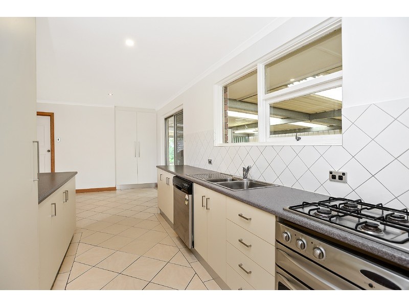 43 Robin Street, Port Noarlunga South SA 5167