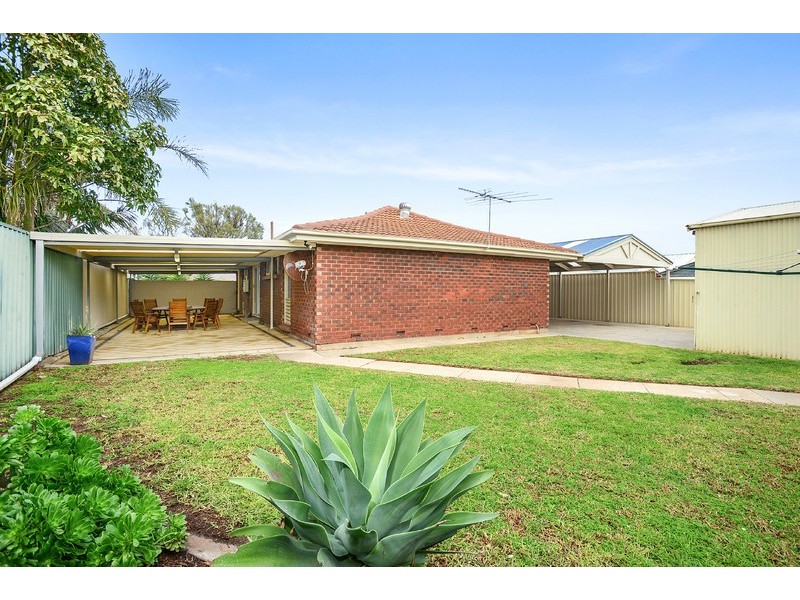 43 Robin Street, Port Noarlunga South SA 5167