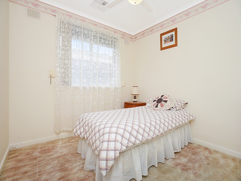 17 Robin Street, Port Noarlunga South SA 5167