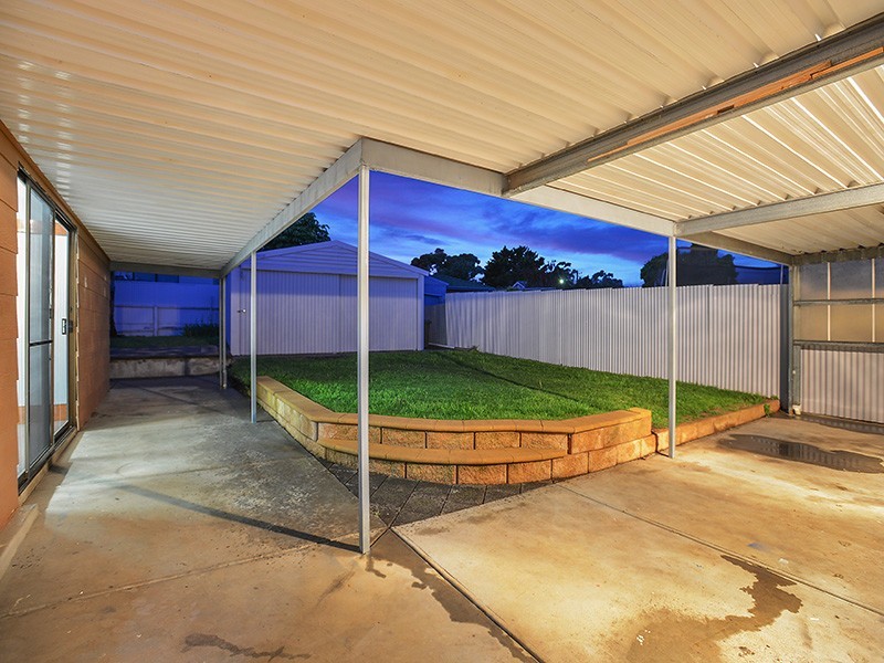 27 Marcian Street, Christie Downs SA 5164