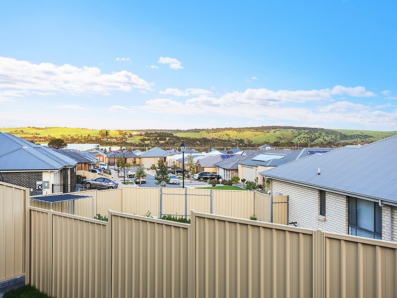 4 League Street, Seaford Meadows SA 5169