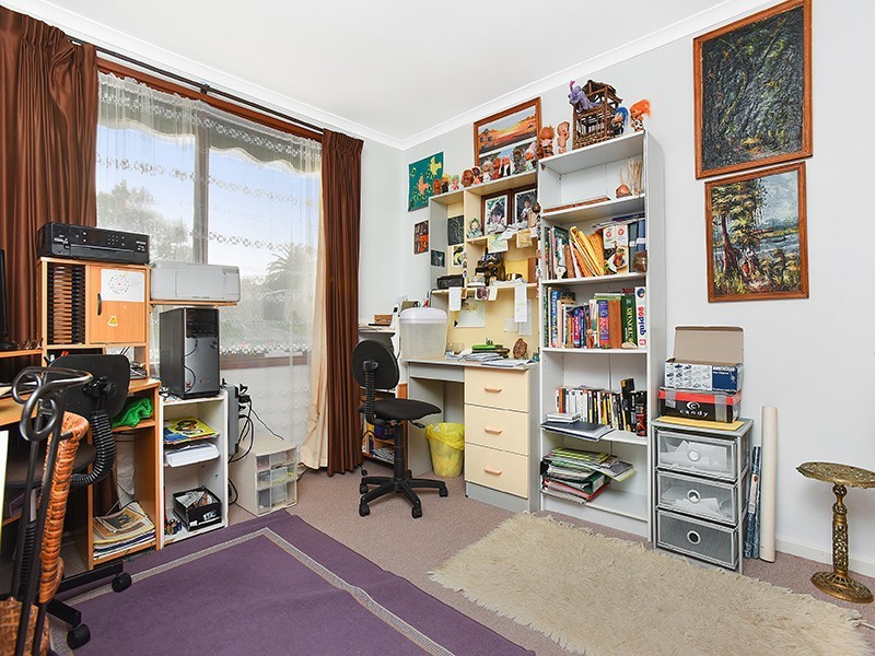 33 Flavian Crescent, Morphett Vale SA 5162