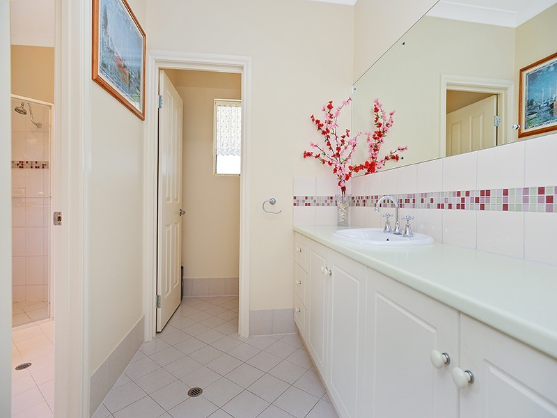 13 Stock Road, Lower Inman Valley SA 5211