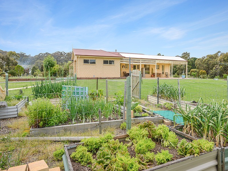 13 Stock Road, Lower Inman Valley SA 5211