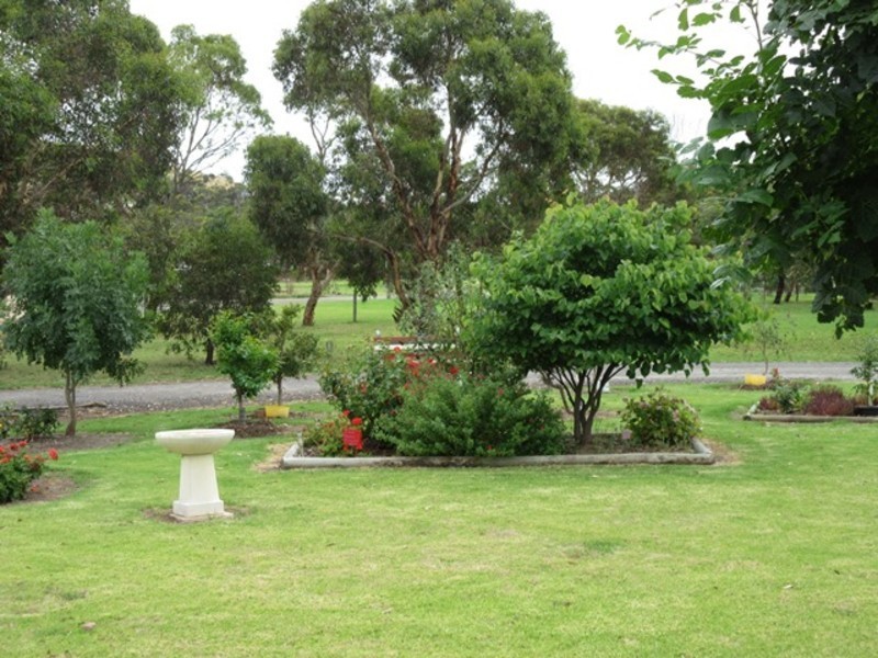 13 Stock Road, Lower Inman Valley SA 5211