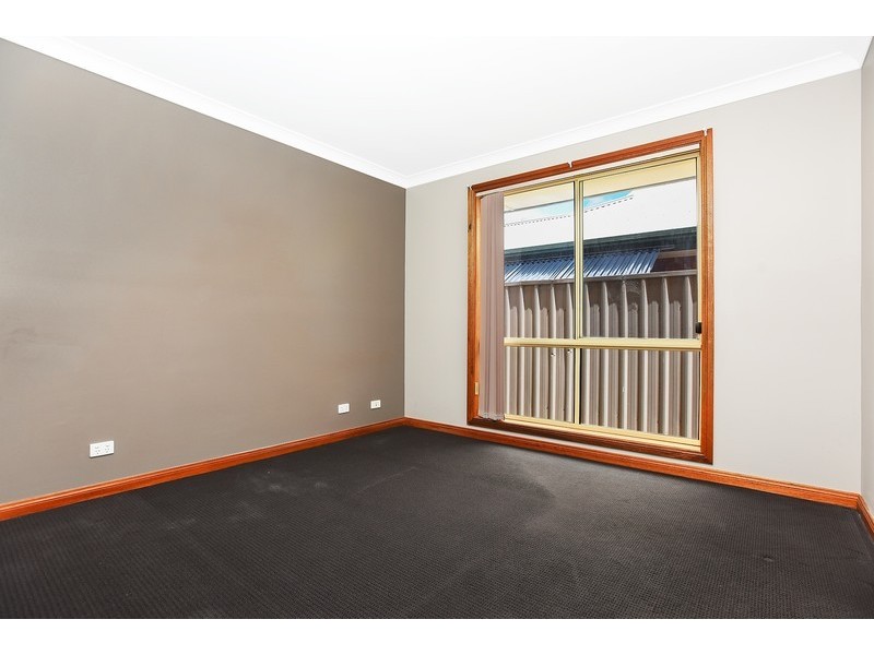 18 Windlass Square, Seaford Rise SA 5169