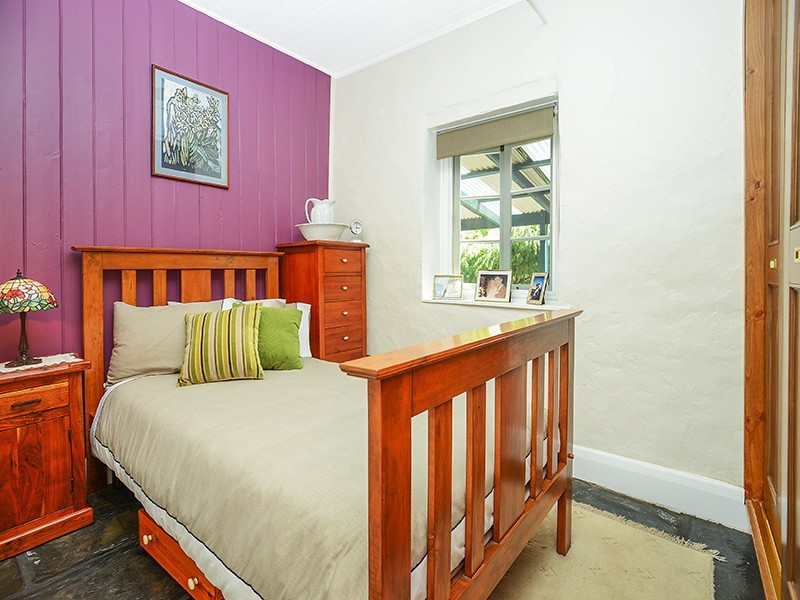 24 St Peters Terrace, Willunga SA 5172