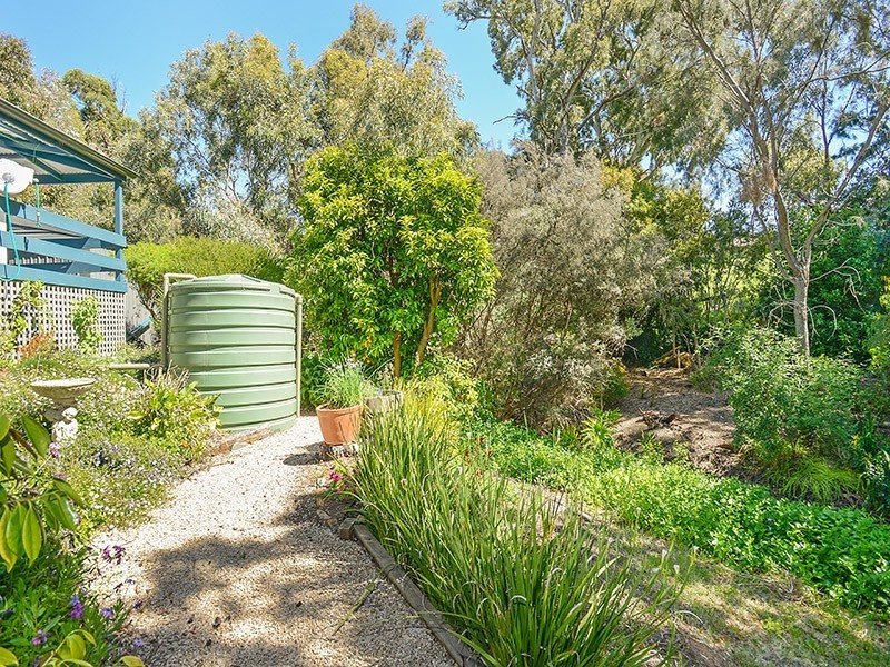 24 St Peters Terrace, Willunga SA 5172