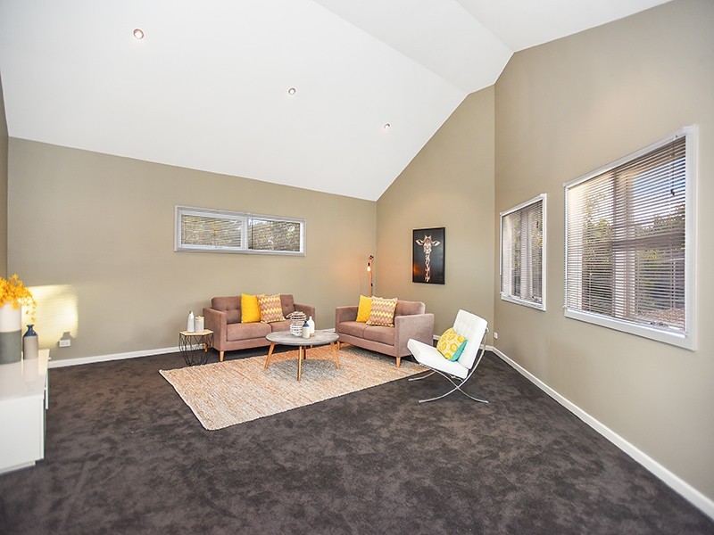 1 Fernbank Road, Victor Harbor SA 5211