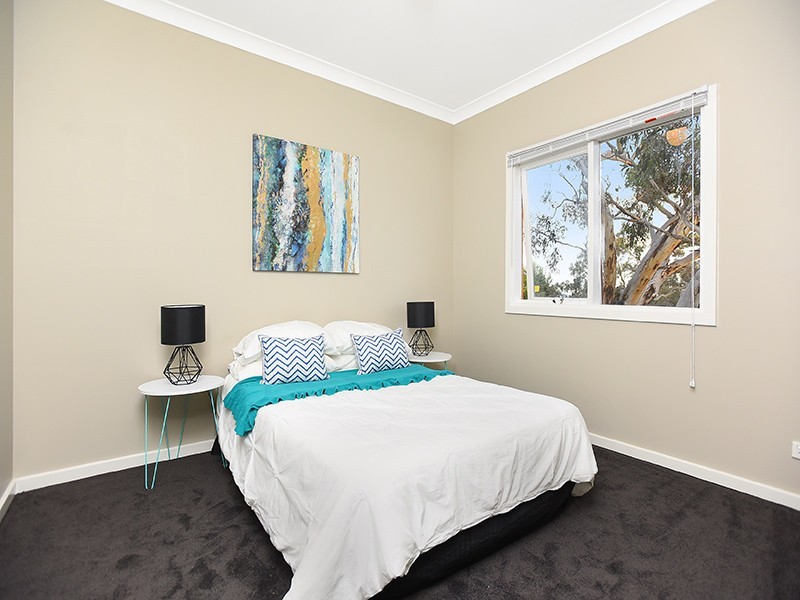 1 Fernbank Road, Victor Harbor SA 5211