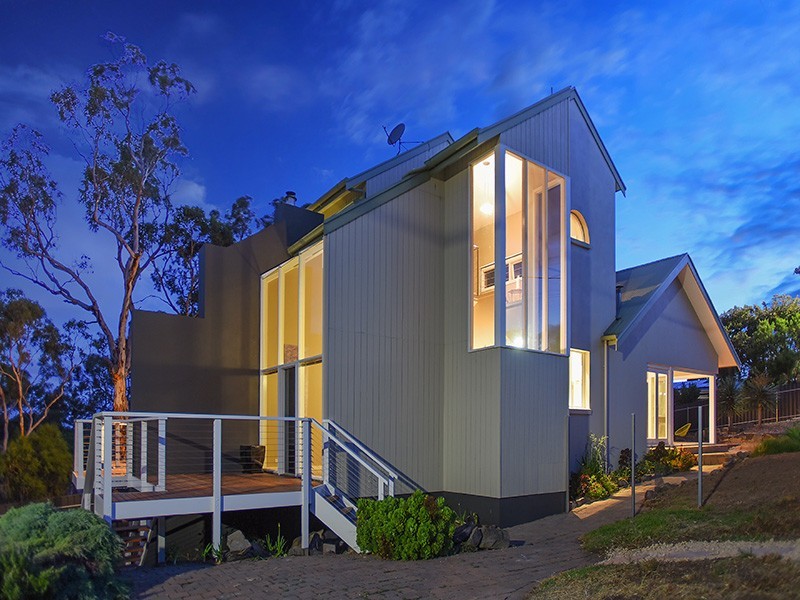 1 Fernbank Road, Victor Harbor SA 5211