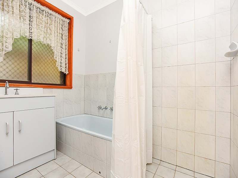 2 Maturin Avenue, Christies Beach SA 5165