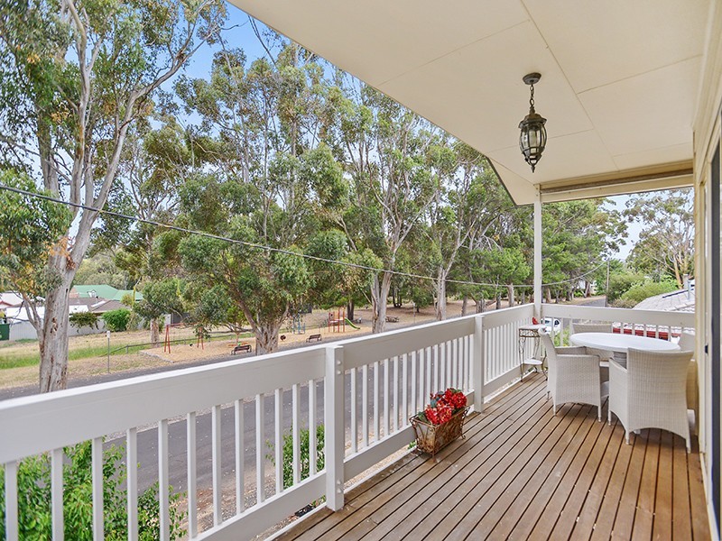 11 Railway Terrace, Mclaren Vale SA 5171