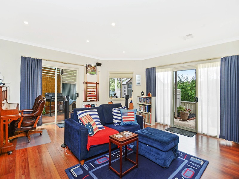 11 Railway Terrace, Mclaren Vale SA 5171