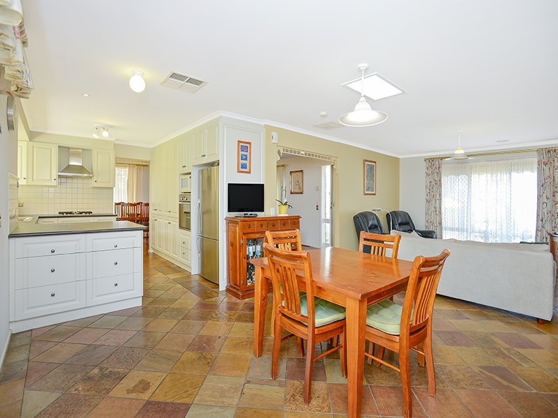 61 Barbados Drive, Seaford Rise SA 5169