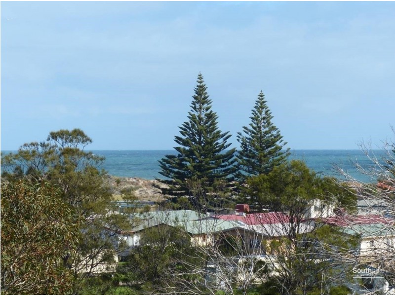 4 & 4A Fourth Avenue, Moana SA 5169