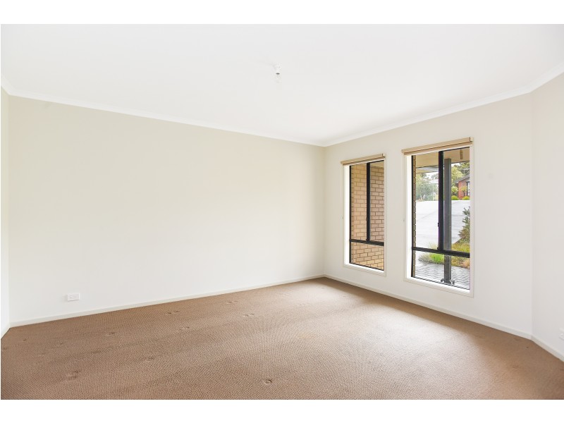 18 George Francis Drive, Mount Compass SA 5210