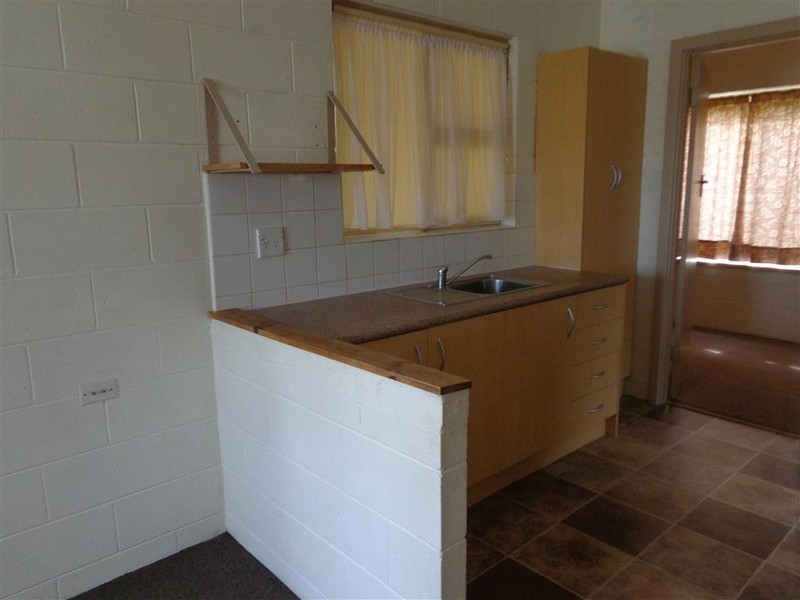 1 & 2/33 Fourth Avenue, Moana SA 5169