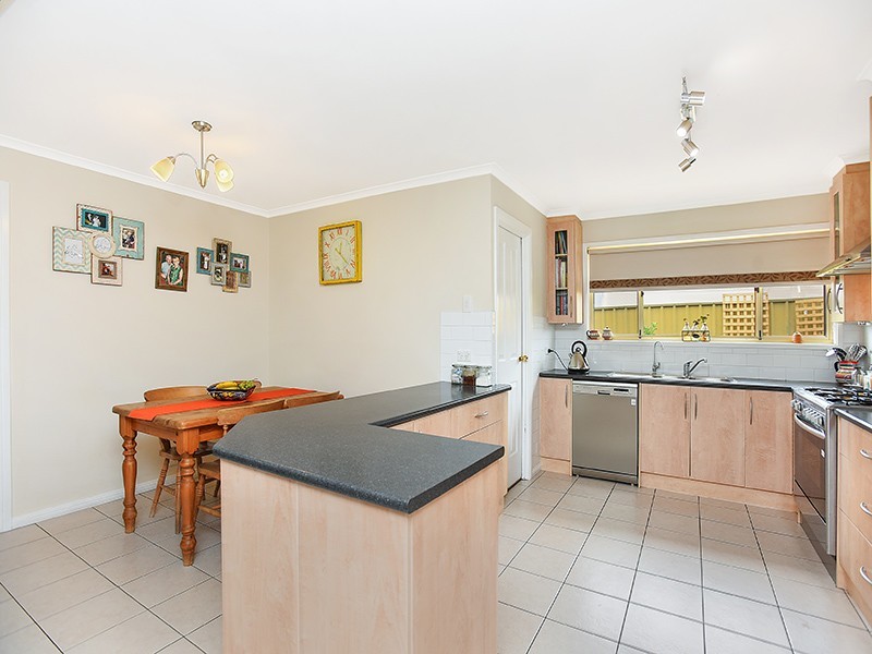 13 Richmond Grove, Onkaparinga Hills SA 5163