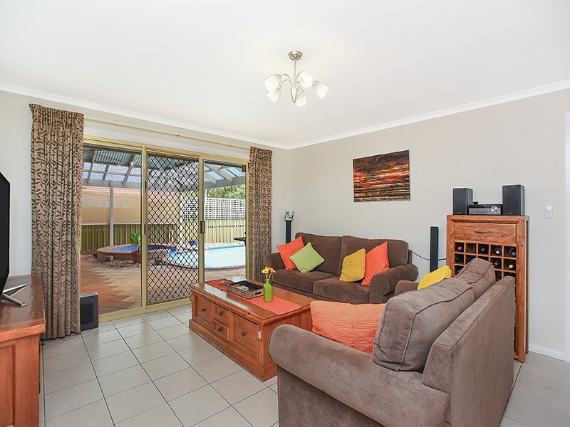 13 Richmond Grove, Onkaparinga Hills SA 5163