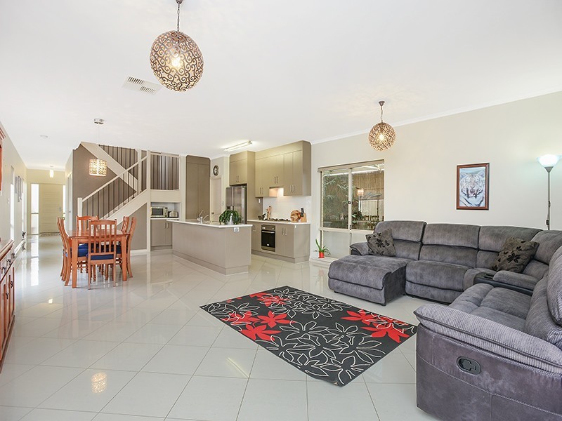 8A Bathurst Avenue, Moana SA 5169