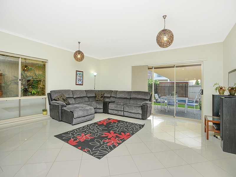 8A Bathurst Avenue, Moana SA 5169