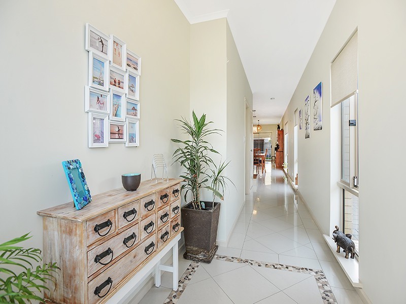 8A Bathurst Avenue, Moana SA 5169