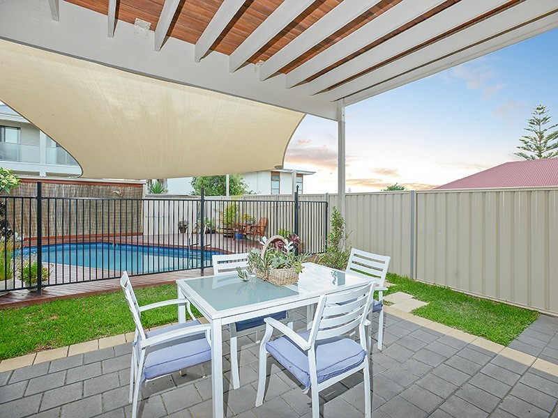 8A Bathurst Avenue, Moana SA 5169