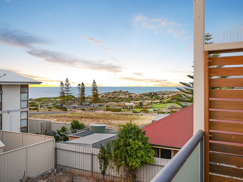 8A Bathurst Avenue, Moana SA 5169
