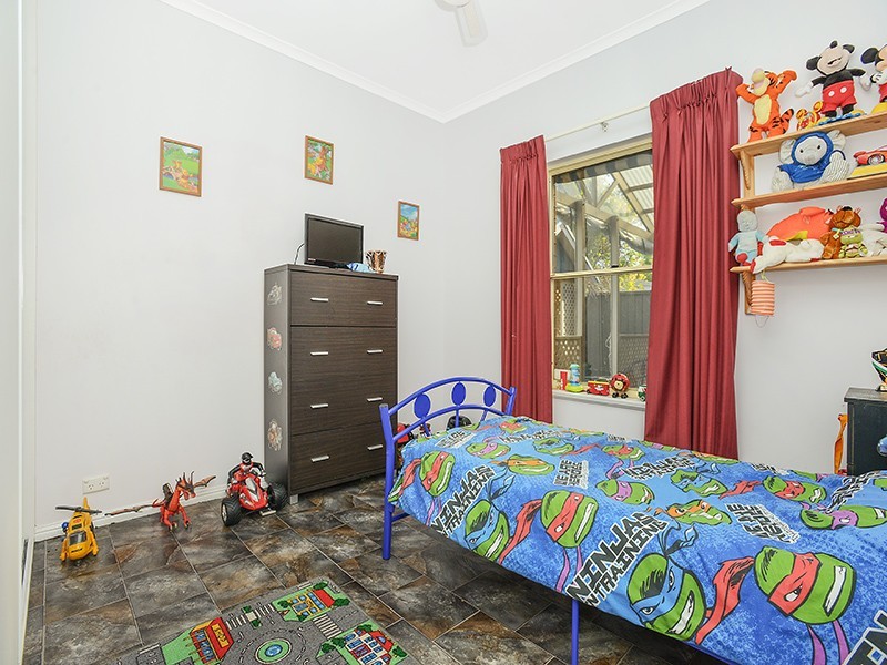 6 Southsea Way, Moana SA 5169