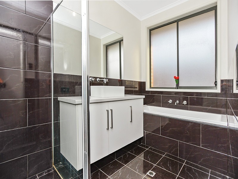 79 Esperance Boulevard, Seaford Rise SA 5169